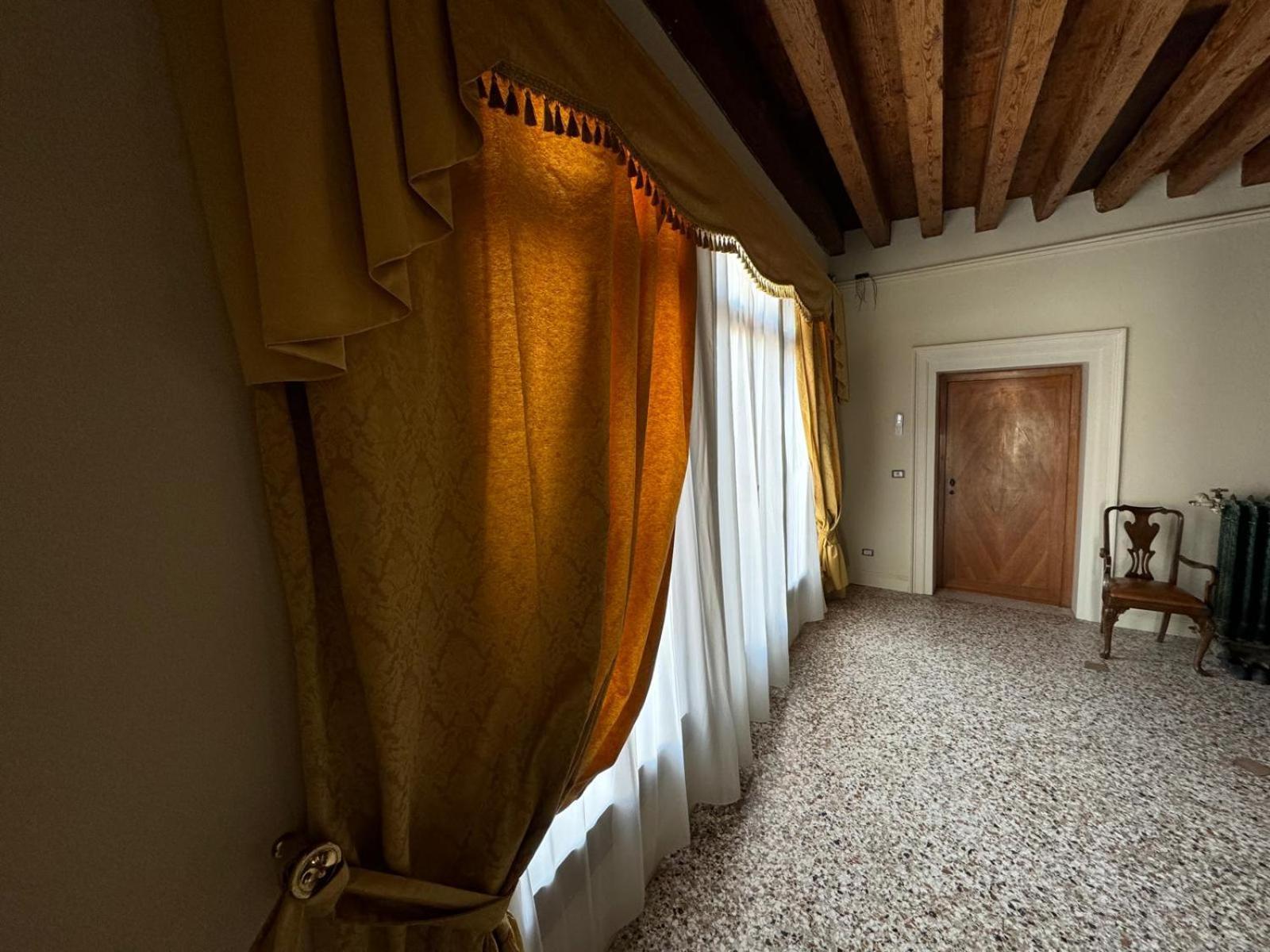 Palazzo Titti Rialto Suites Венеция Екстериор снимка