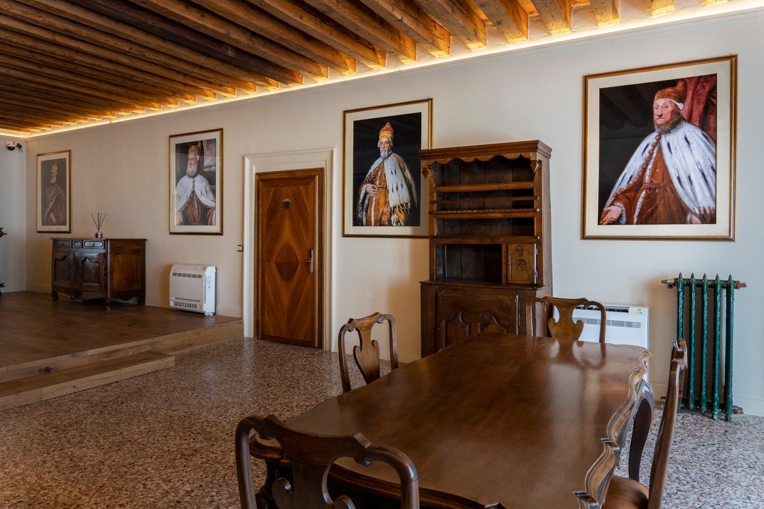 Palazzo Titti Rialto Suites Венеция Екстериор снимка